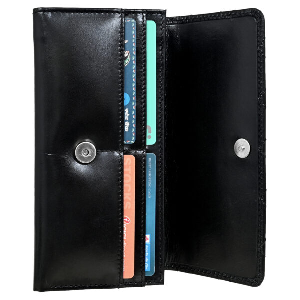Quilting Pattern Milled Black Finish Clutch - Image 2