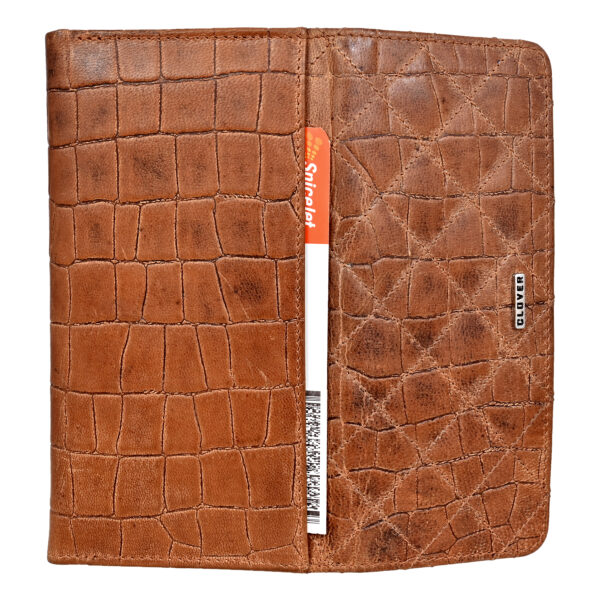 Quilting Pattern Waxy Brown Croco Finish Clutch - Image 6